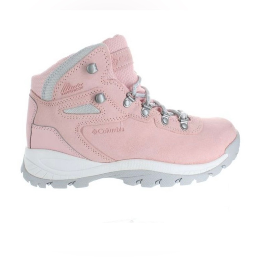 Columbia Newton Ridge women’s Hiking Boots size 7.5